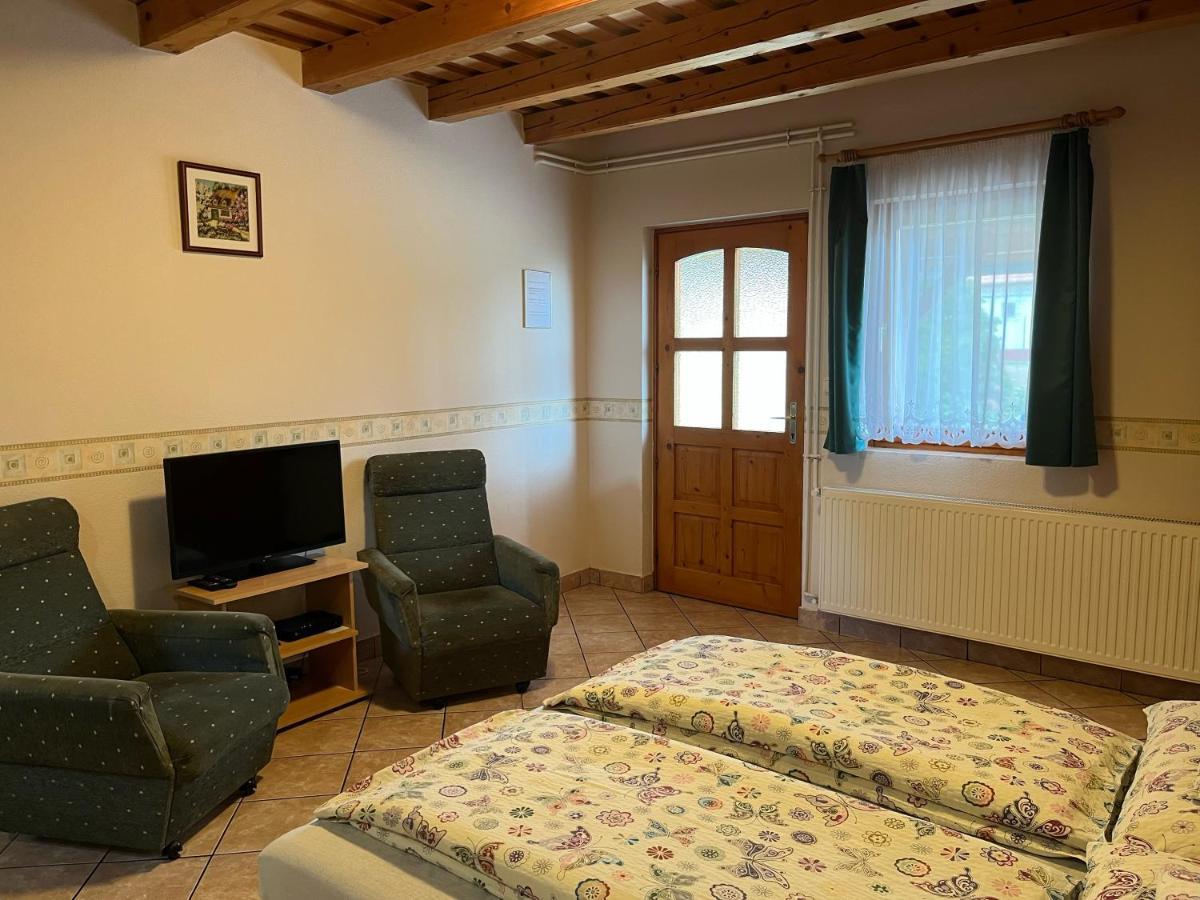Ibolya Vendégház Kehidakustány Extérieur photo